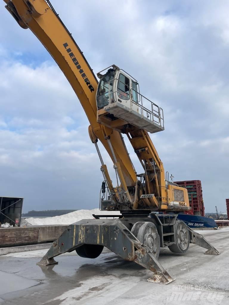 Liebherr A 944 C HD Bageri za prenos primarnih/sekundarnih sirovina