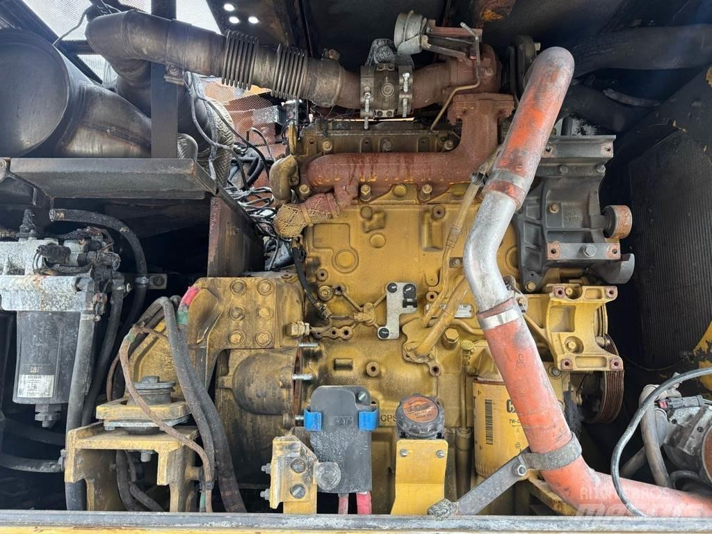 CAT M316 F Polovni specijalni bageri
