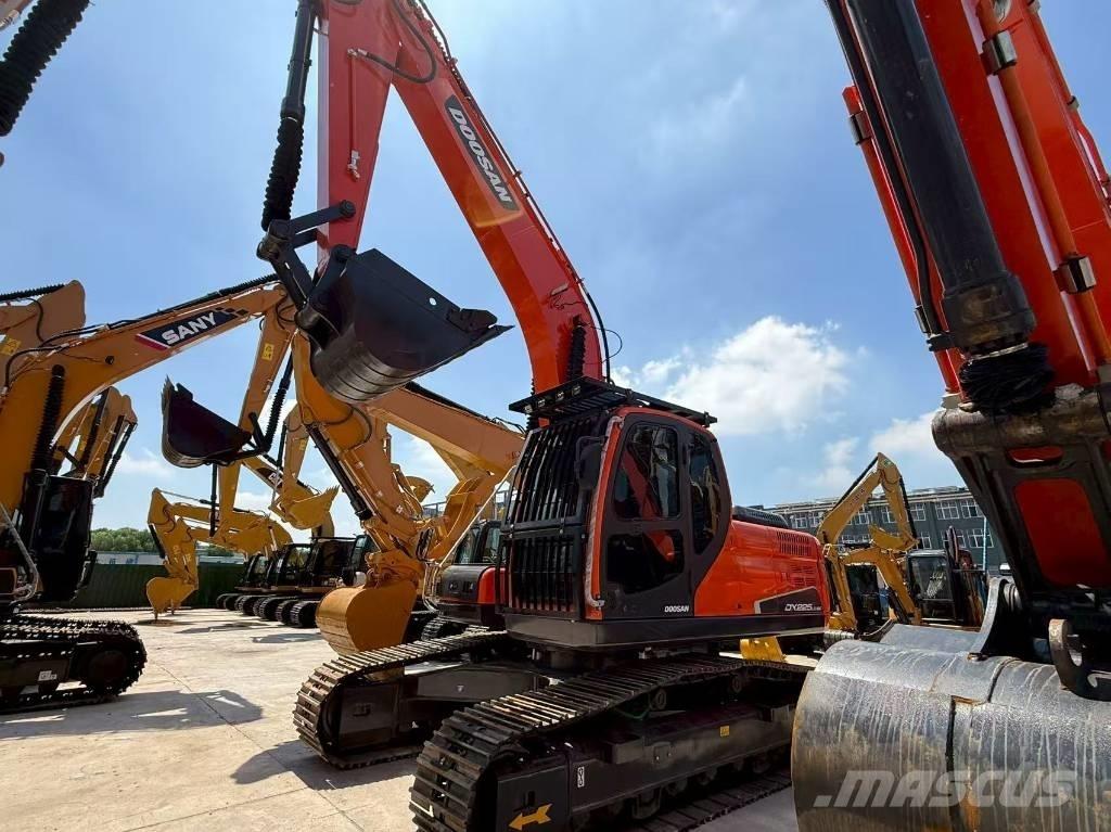 Doosan DX 225 Bageri guseničari
