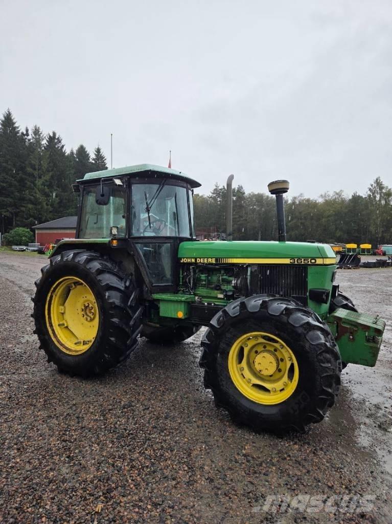 John Deere 3650 Traktori