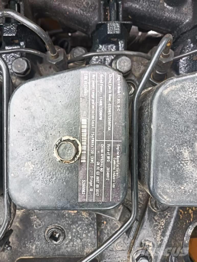 Hyundai 220LC-9S Bageri guseničari