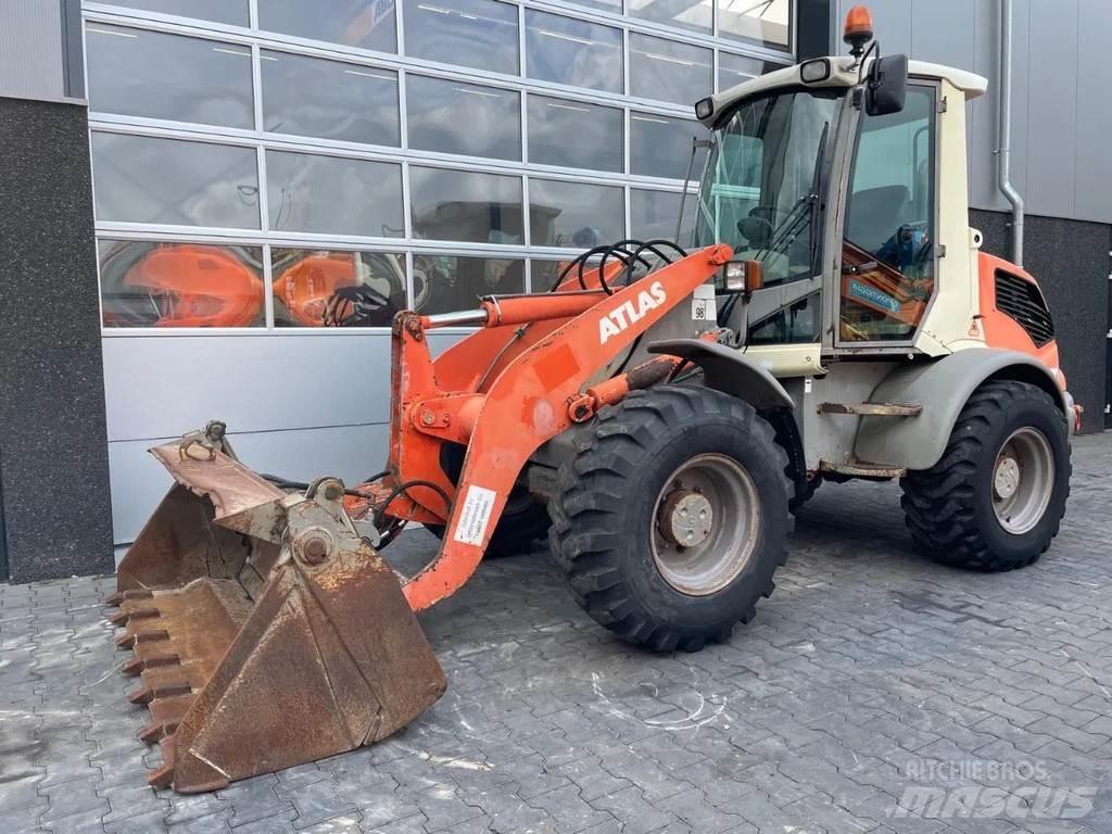 Atlas AR70 Utovarivači na točkove