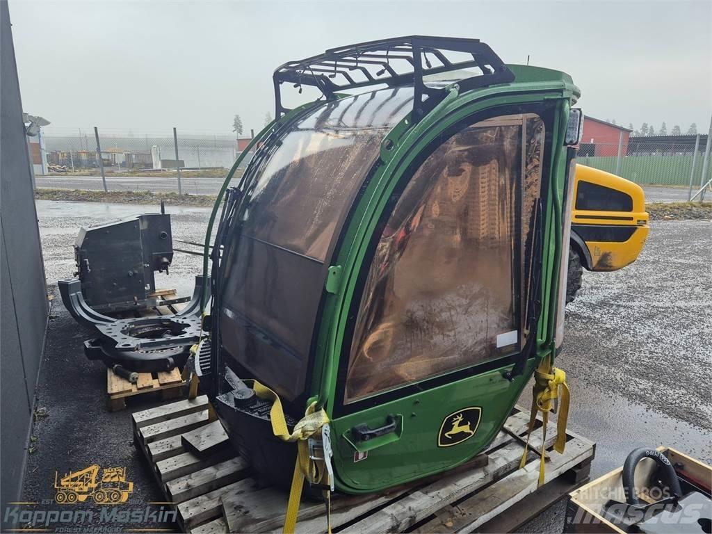 John Deere 1270G Kabine i unutrašnjost