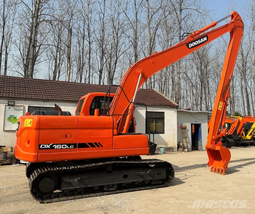 Doosan DX160LC Bageri guseničari