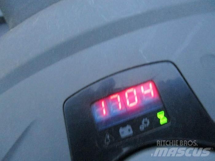 Toyota LPE 250 Nisko podizni električni viljuškar sa stajalištom