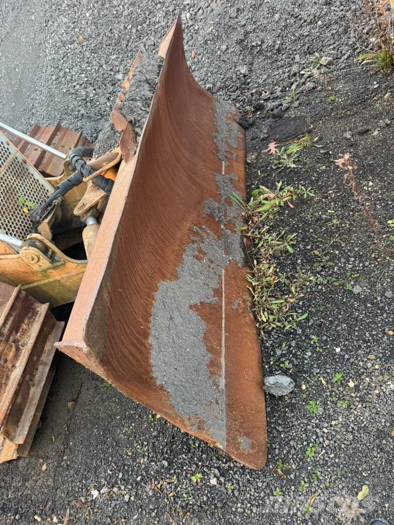 CASE 1150 E Buldožeri guseničari