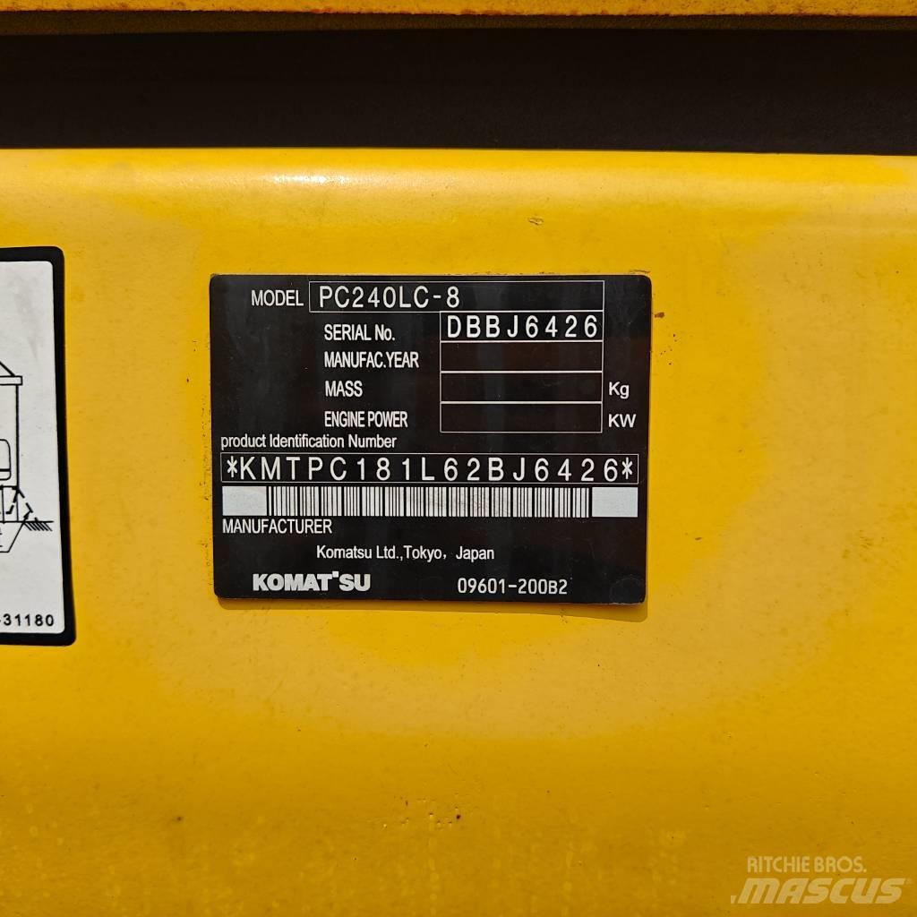 Komatsu 240-8 Bageri guseničari