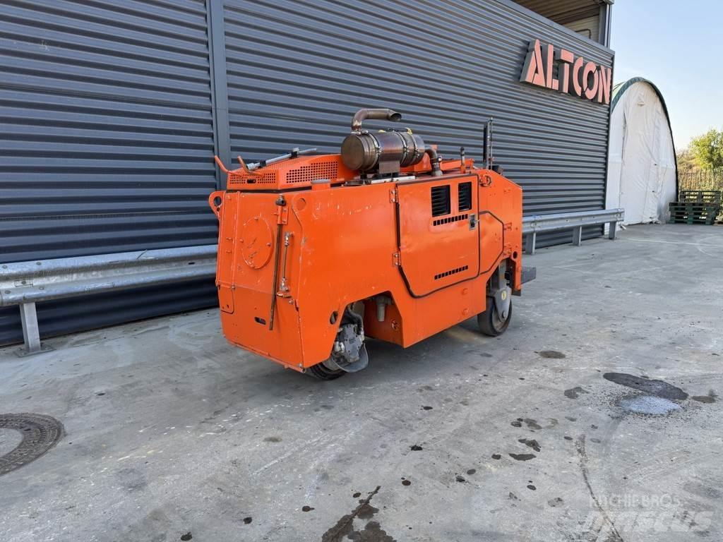 Wirtgen W 350 Freze za asfalt