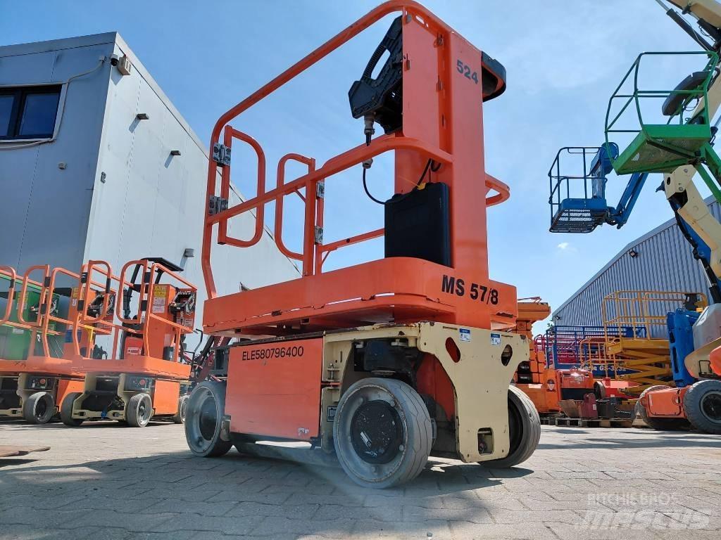 JLG 1230 ES Makazaste platforme