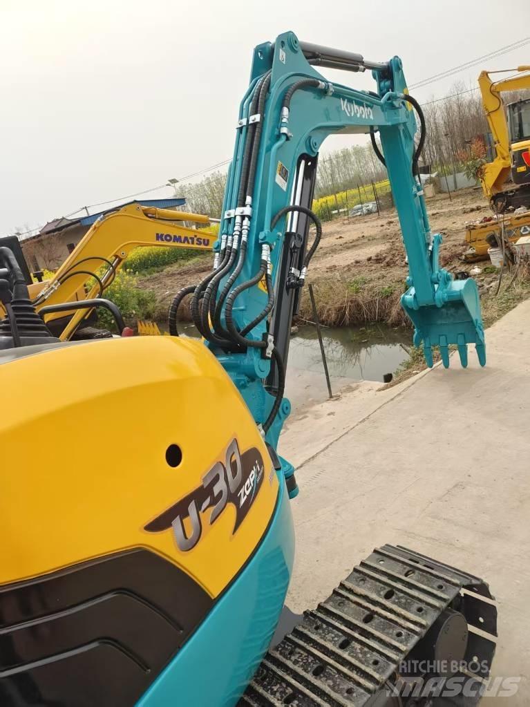 Kubota U 30 Mini bageri < 7t