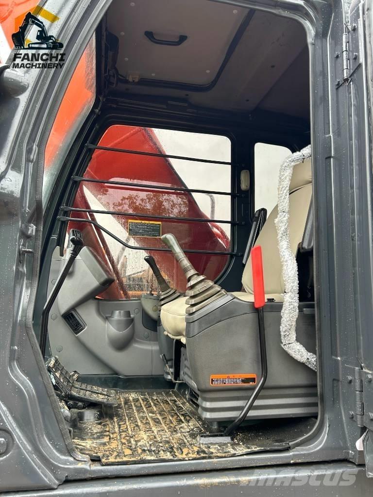 Hitachi 210LC Bageri guseničari