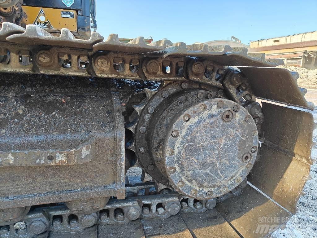 CAT 320F Bageri guseničari