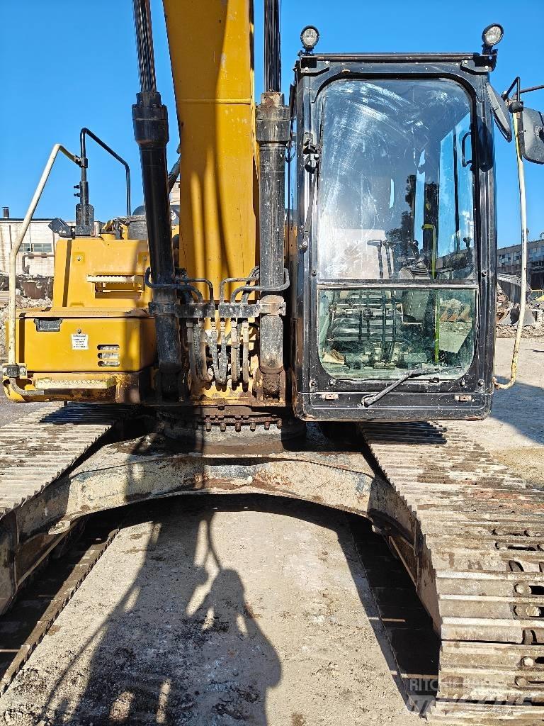 CAT 320F Bageri guseničari