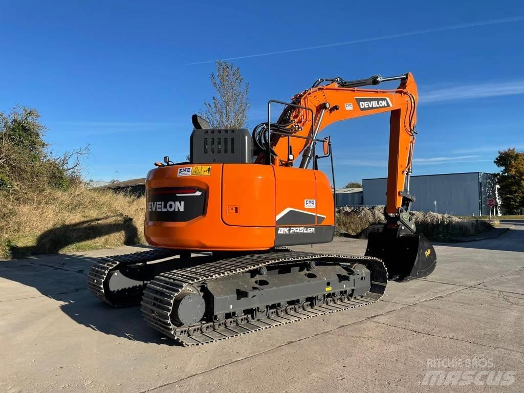 Doosan DX 235 LCR Bageri guseničari