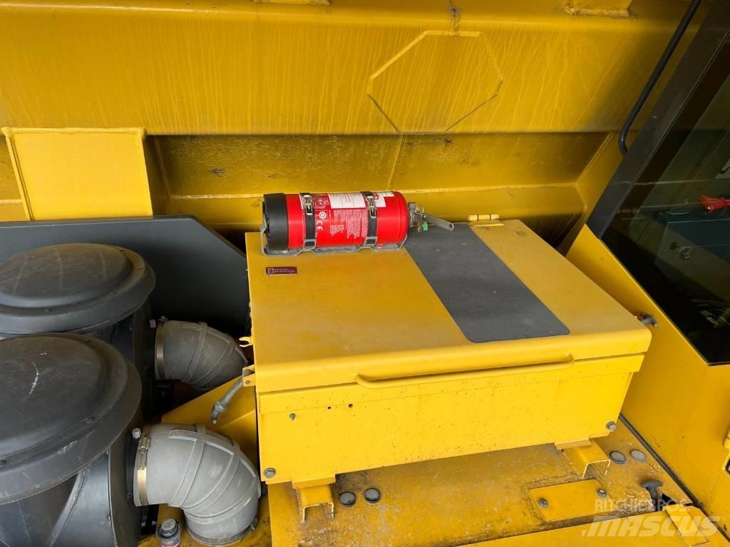Komatsu 605-7 Kruti damperi
