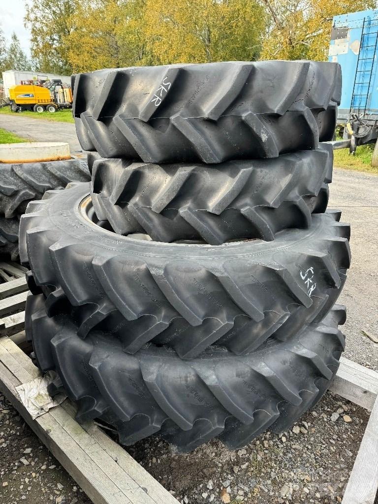 Goodyear 13.6R38 Gume, točkovi i felne