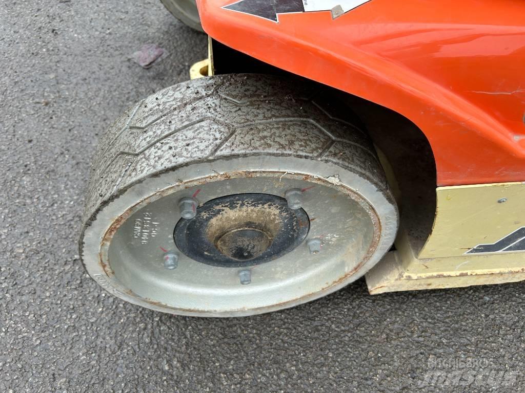 JLG Toucan 10 E Zglobne podizne platforme