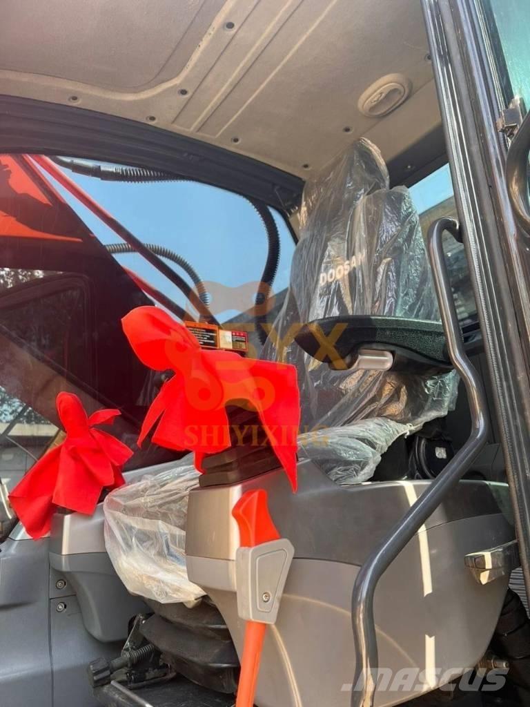 Doosan DX 300LC-9C Bageri guseničari