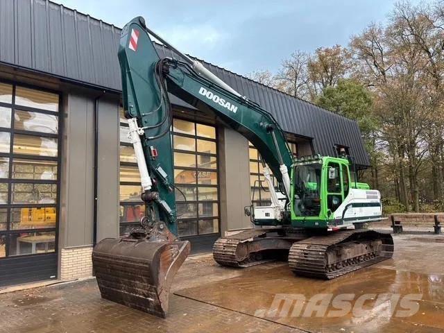 Doosan DX 255 LC-5 Bageri guseničari