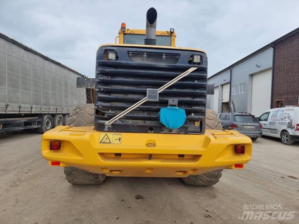 Volvo L 180 E Utovarivači na točkove