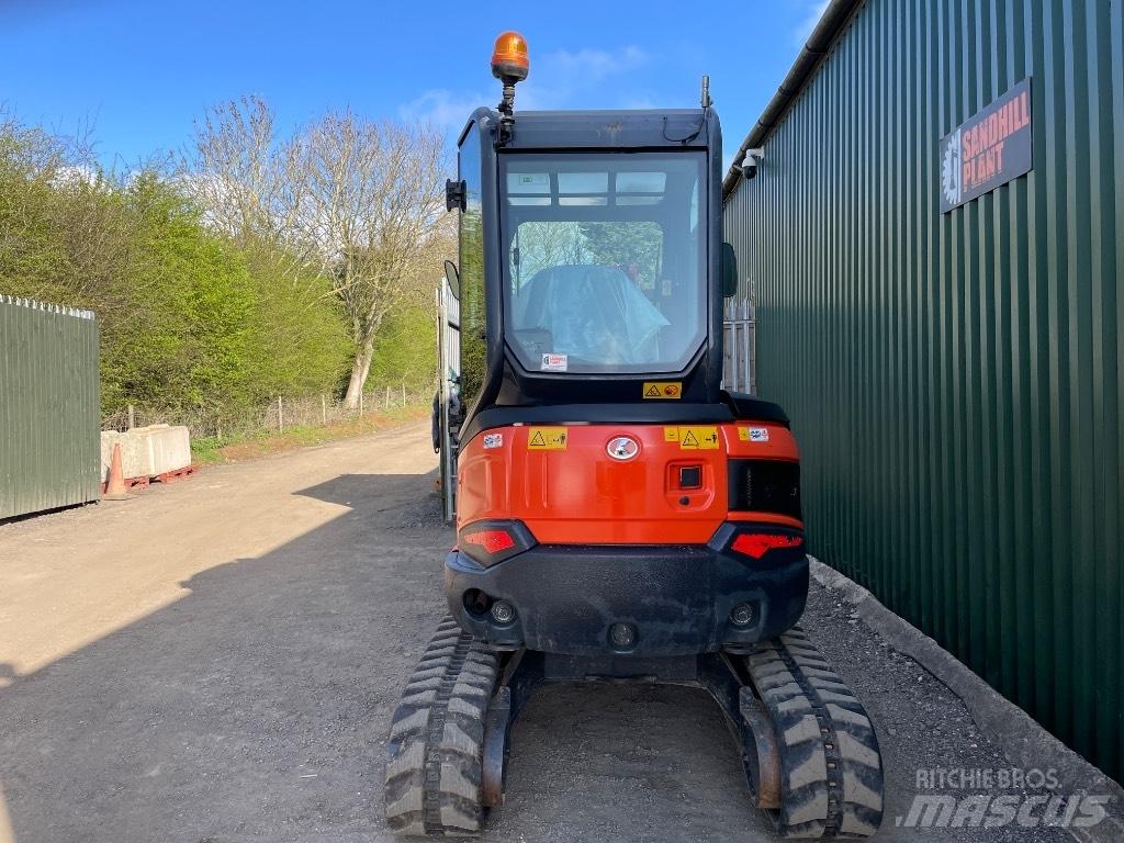 Kubota U 27-4 Mini bageri < 7t