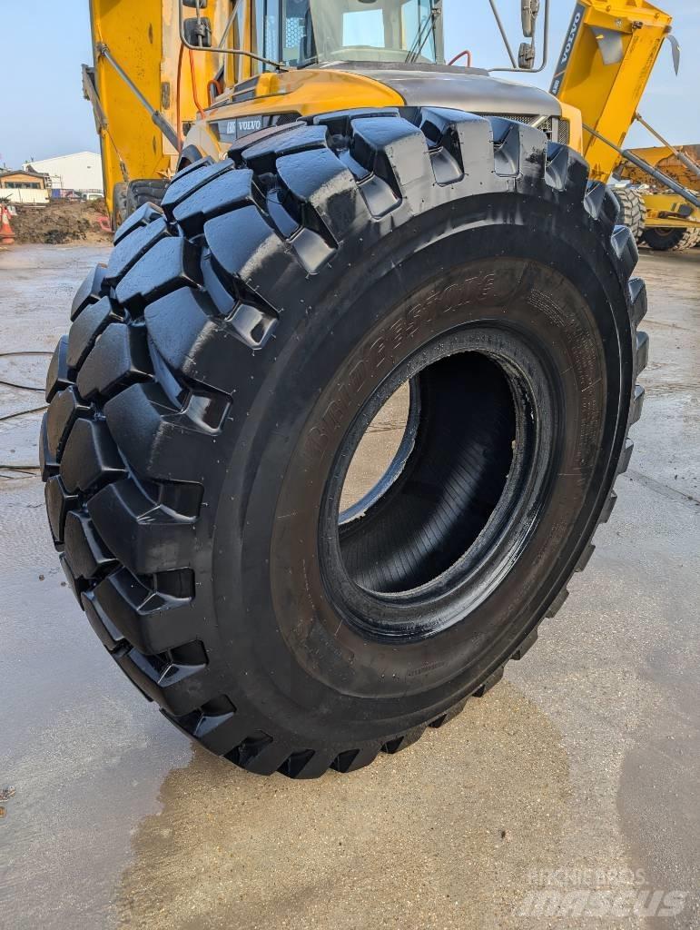 Bridgestone VLTS Gume, točkovi i felne