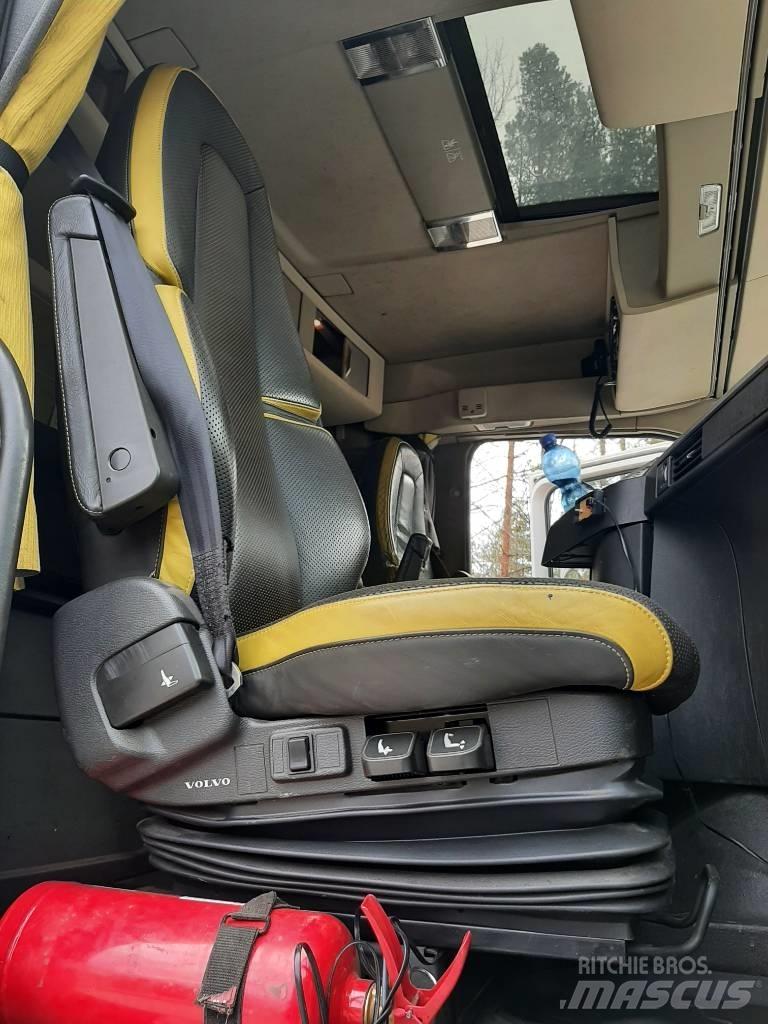 Volvo FH 13 Kamioni za drva Šticari