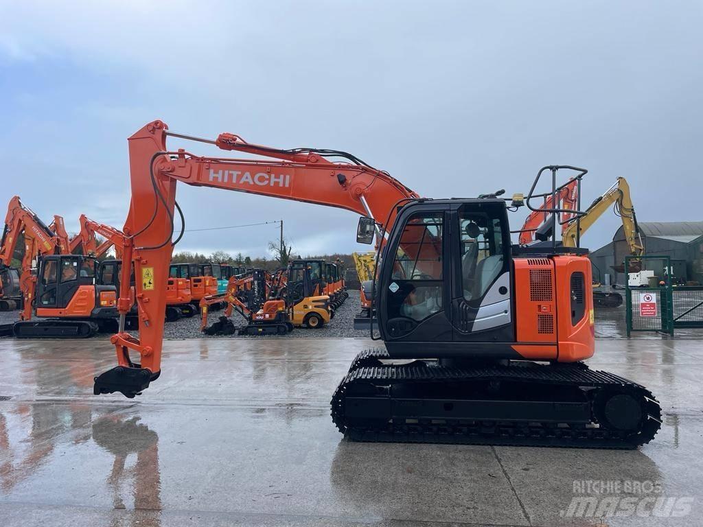 Hitachi ZX 135 US-6 Bageri guseničari
