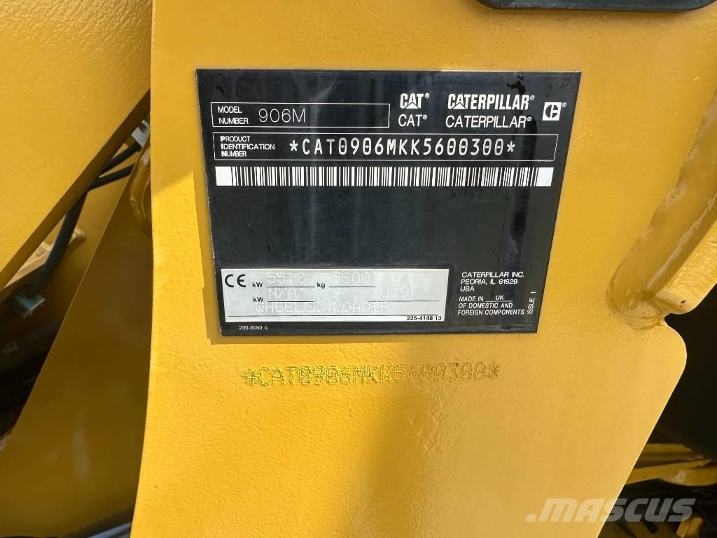 CAT 906 M Utovarivači na točkove