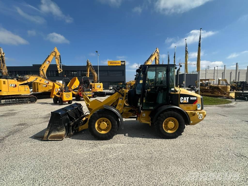 CAT 906 M Utovarivači na točkove
