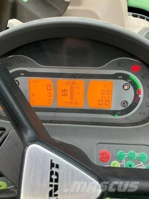 Fendt 724 Vario S4 Traktori
