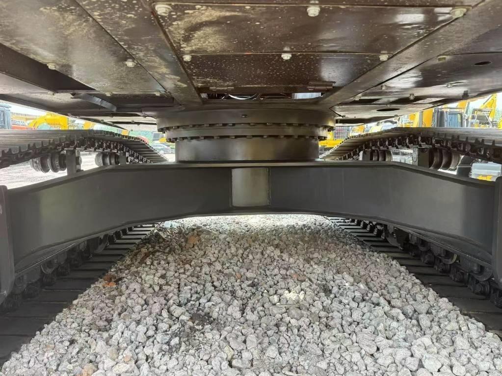 Doosan DX300-9C Bageri guseničari
