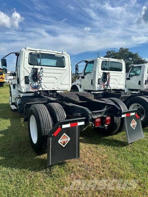 International MV607 Tegljači