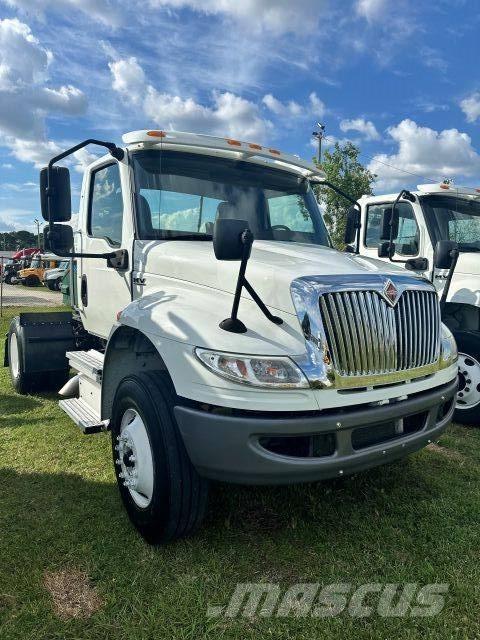 International MV607 Tegljači