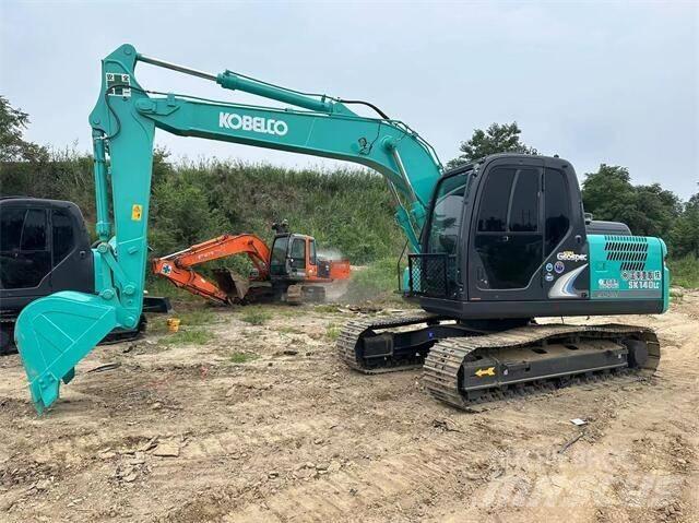 Kobelco SK 140 Midi bageri 7t – 12t
