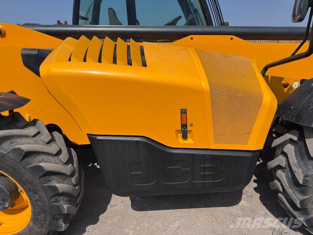 JCB 540-140 Teleskopski viljuškari