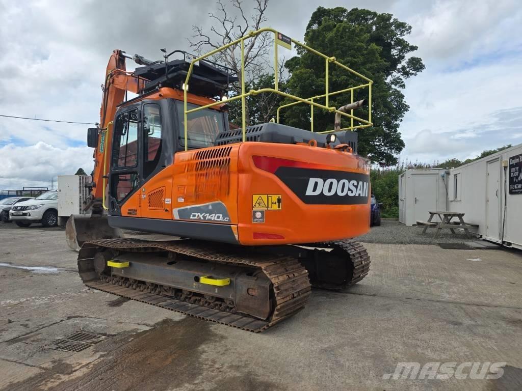 Doosan DX 140 LC Bageri guseničari