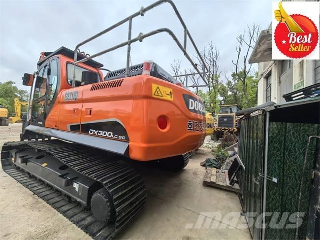 Doosan DX 300 LC Bageri guseničari