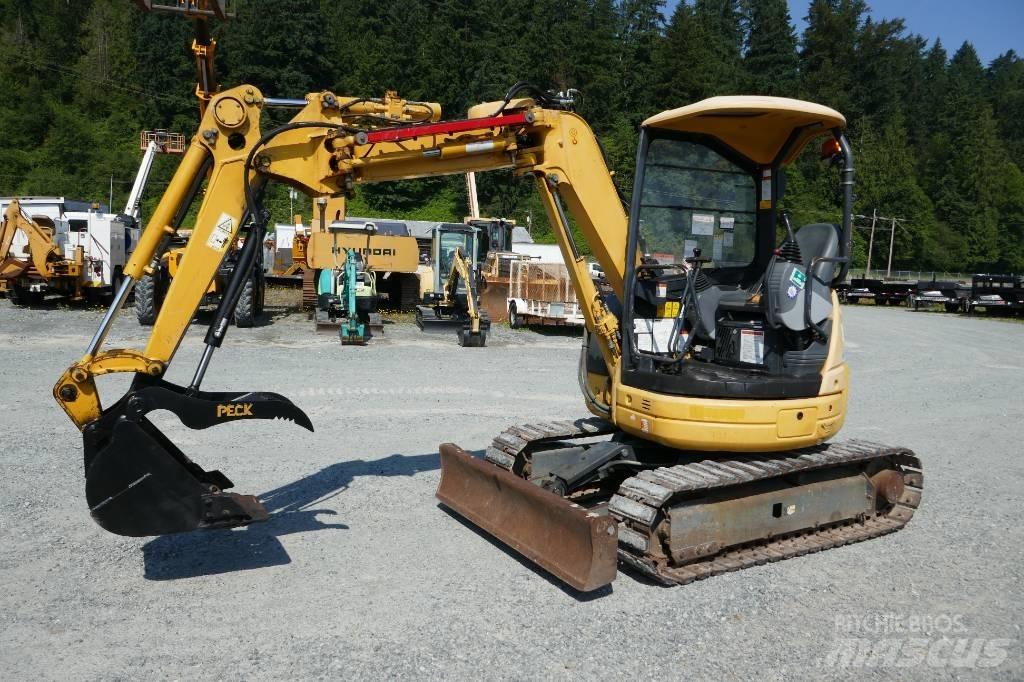 Komatsu PC 30 UU-5 Mini bageri < 7t
