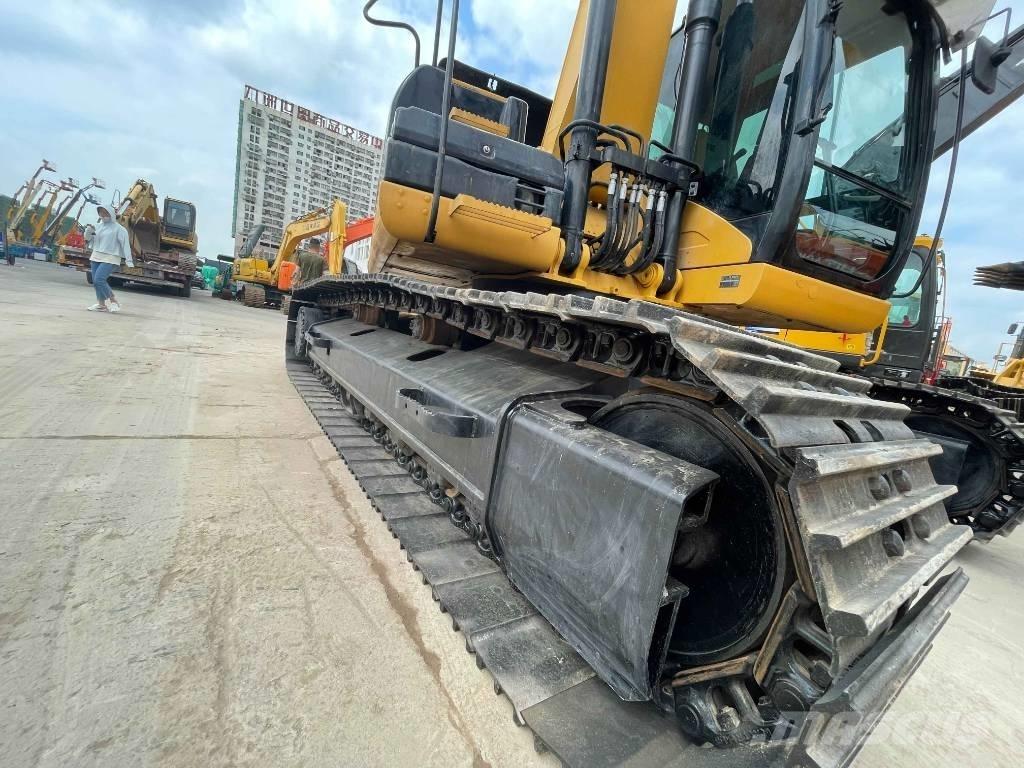 CAT 323 D Bageri guseničari
