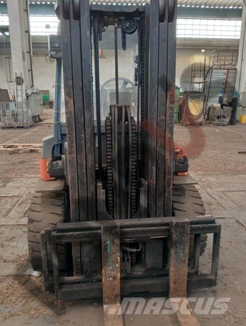 Toyota 7 FBMF 45 Električni viljuškari