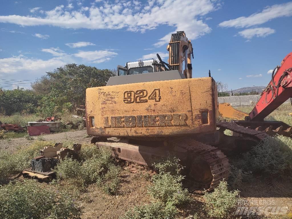 Liebherr R 924 Transmisija