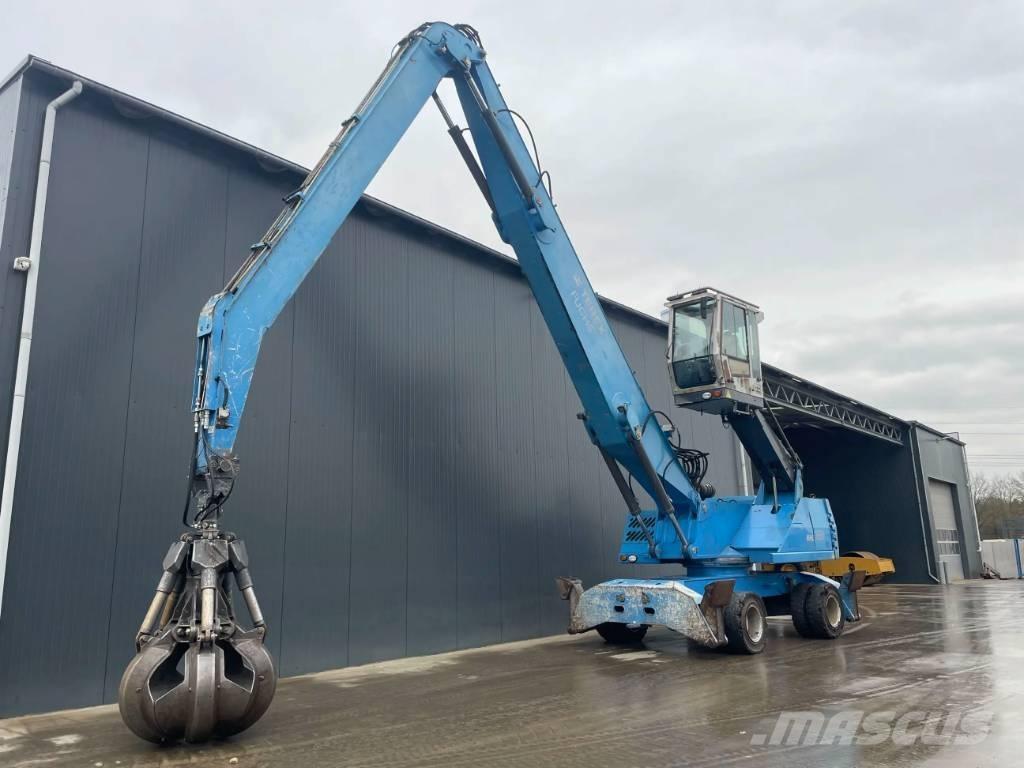 Fuchs MHL350 Bageri za prenos primarnih/sekundarnih sirovina