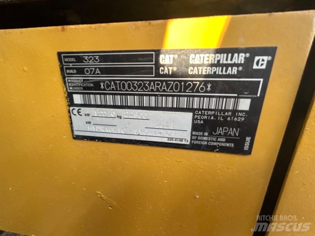 CAT 323 Nextgen Bageri guseničari