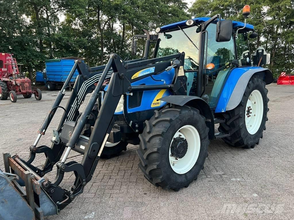 New Holland T 5050 Traktori