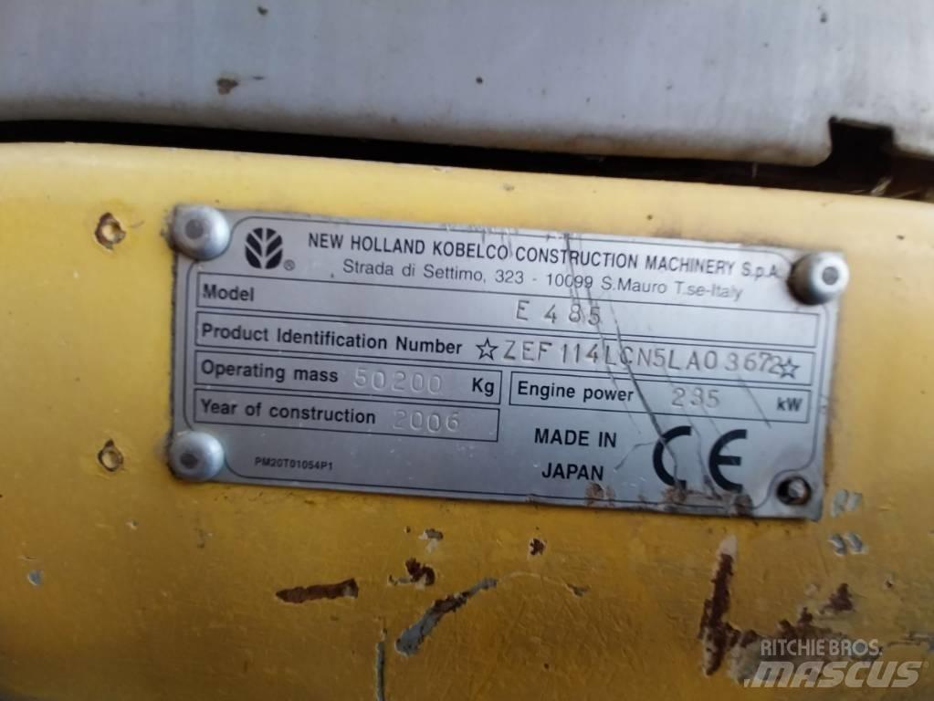 New Holland E 485 Bageri guseničari