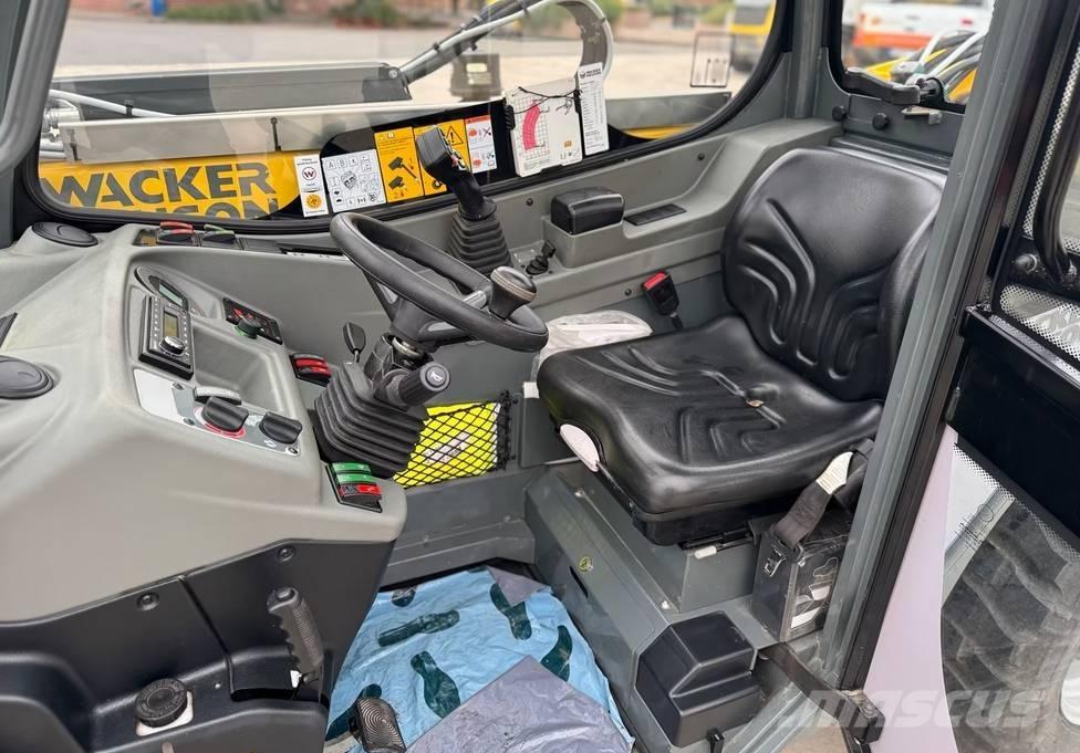 Wacker Neuson TH 522 Teleskopski viljuškari