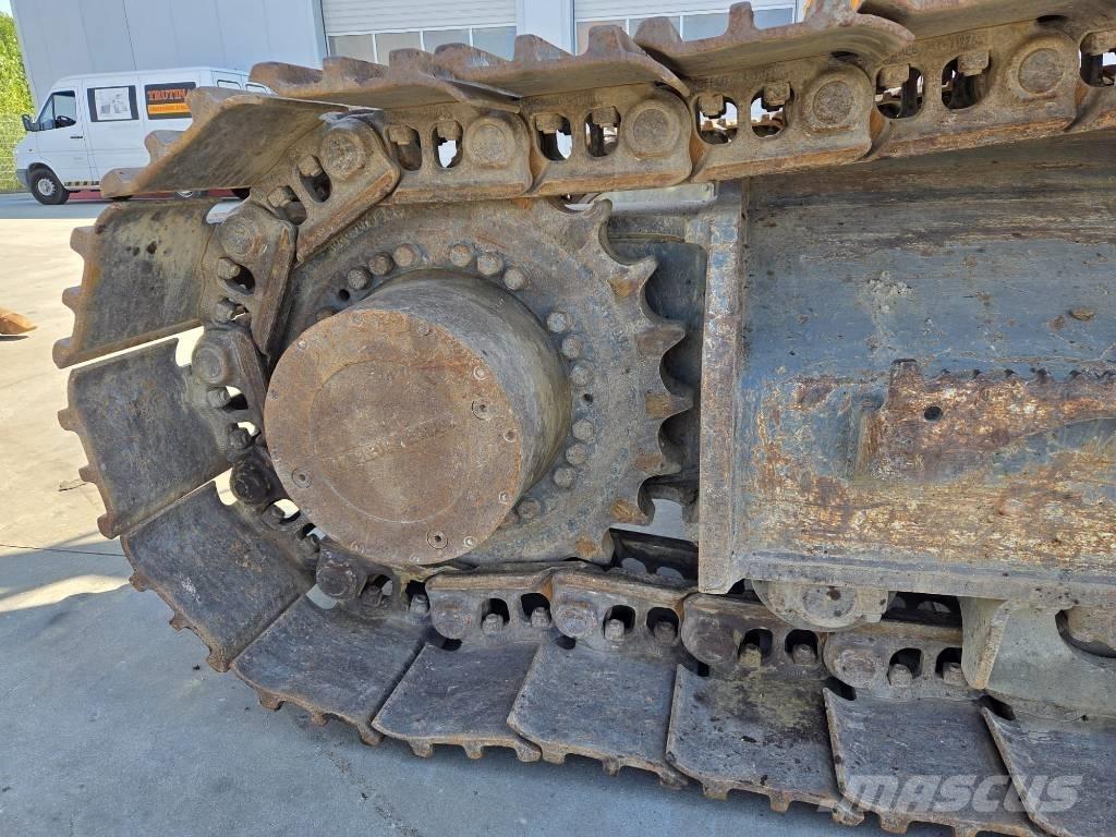 Liebherr R 922 SLC Bageri guseničari