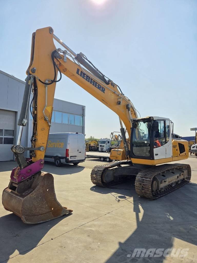 Liebherr R 922 SLC Bageri guseničari