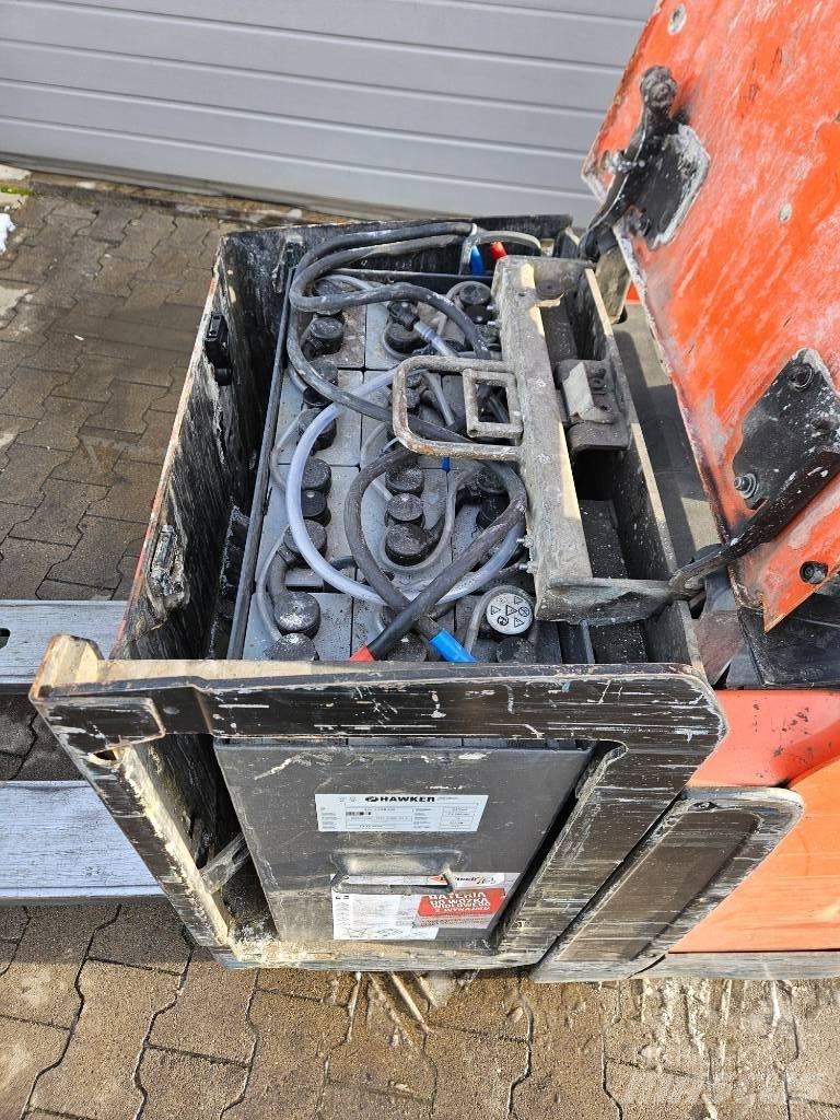 BT LPE 250 Električni viljuškari